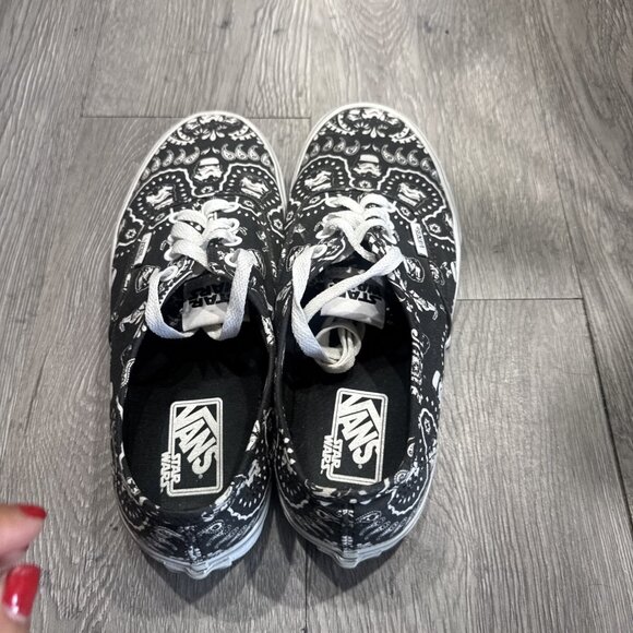 Vans Star Wars Collab Stormtrooper Lace Sneaker Skate Gym Core Ex M6 Women 7.5 - Picture 6 of 9